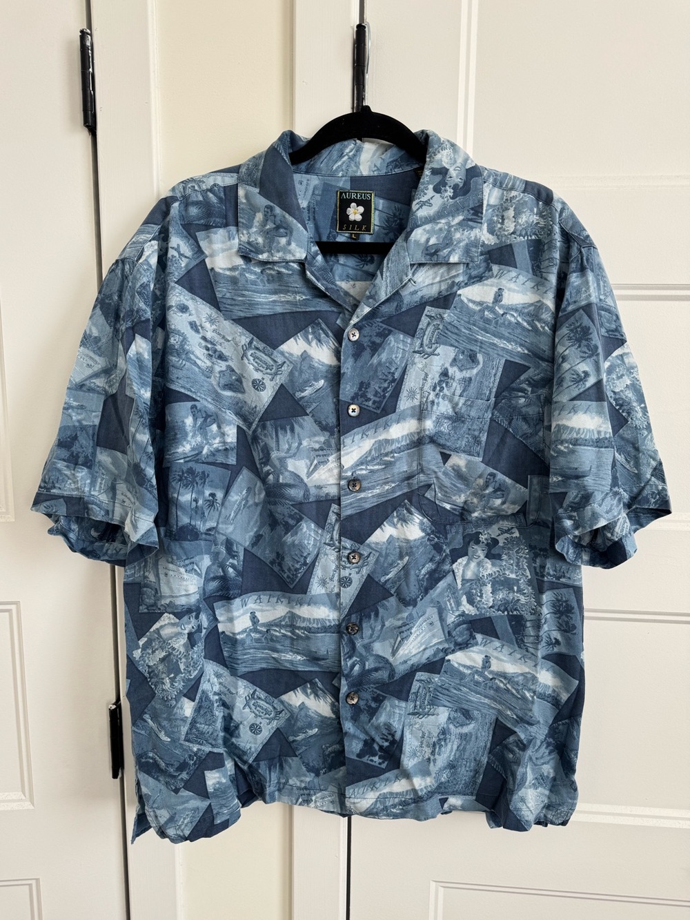 Aureus Silk Vintage 90s Hawaiian Postcard Men’s Short Sleeve Button Up Shirt